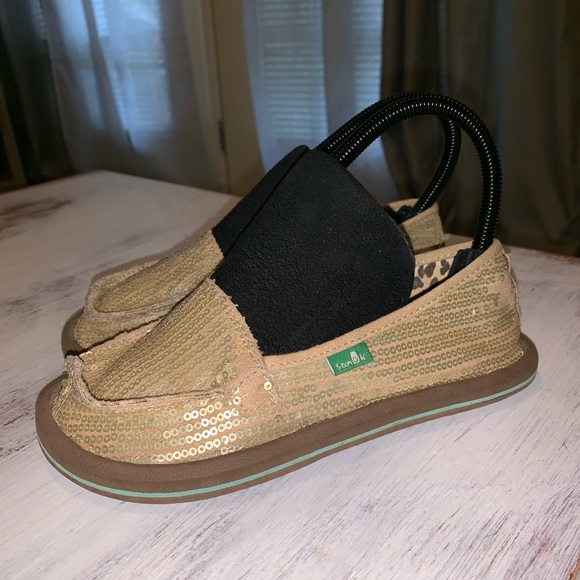 Sanuk Other - SANUK Youth Girl's Gold Sequin Slip On Shoe